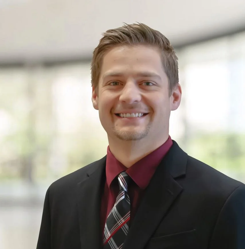 Headshot of Caleb Weisgarber