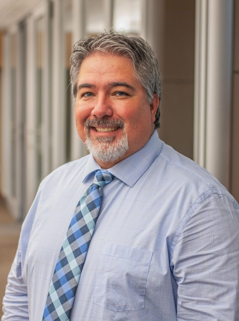 Headshot of Colin Carpenter