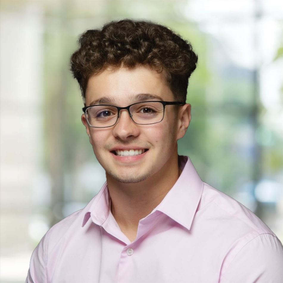 Headshot of Carter Schoneberg