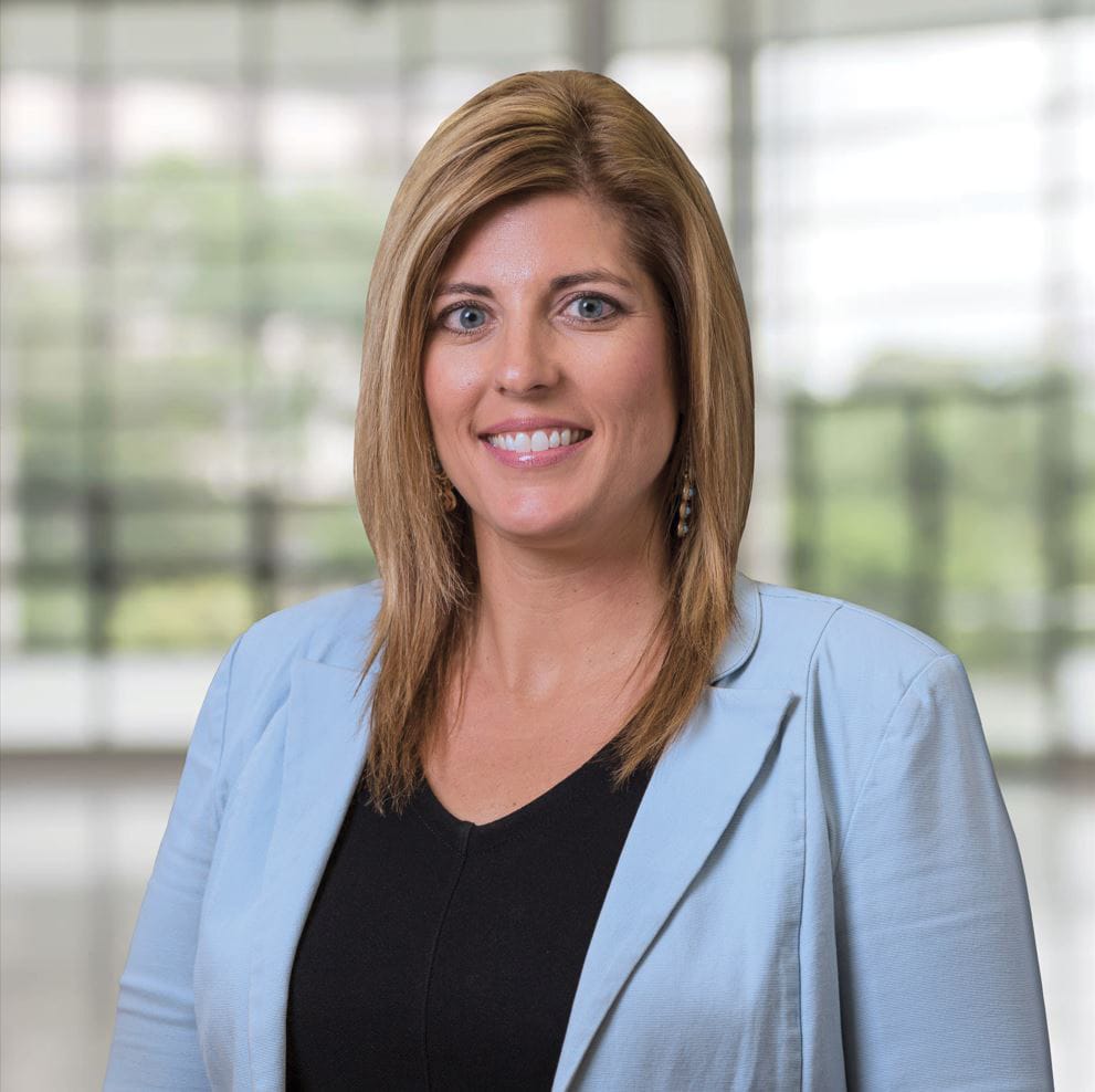 Headshot of Karla Olson