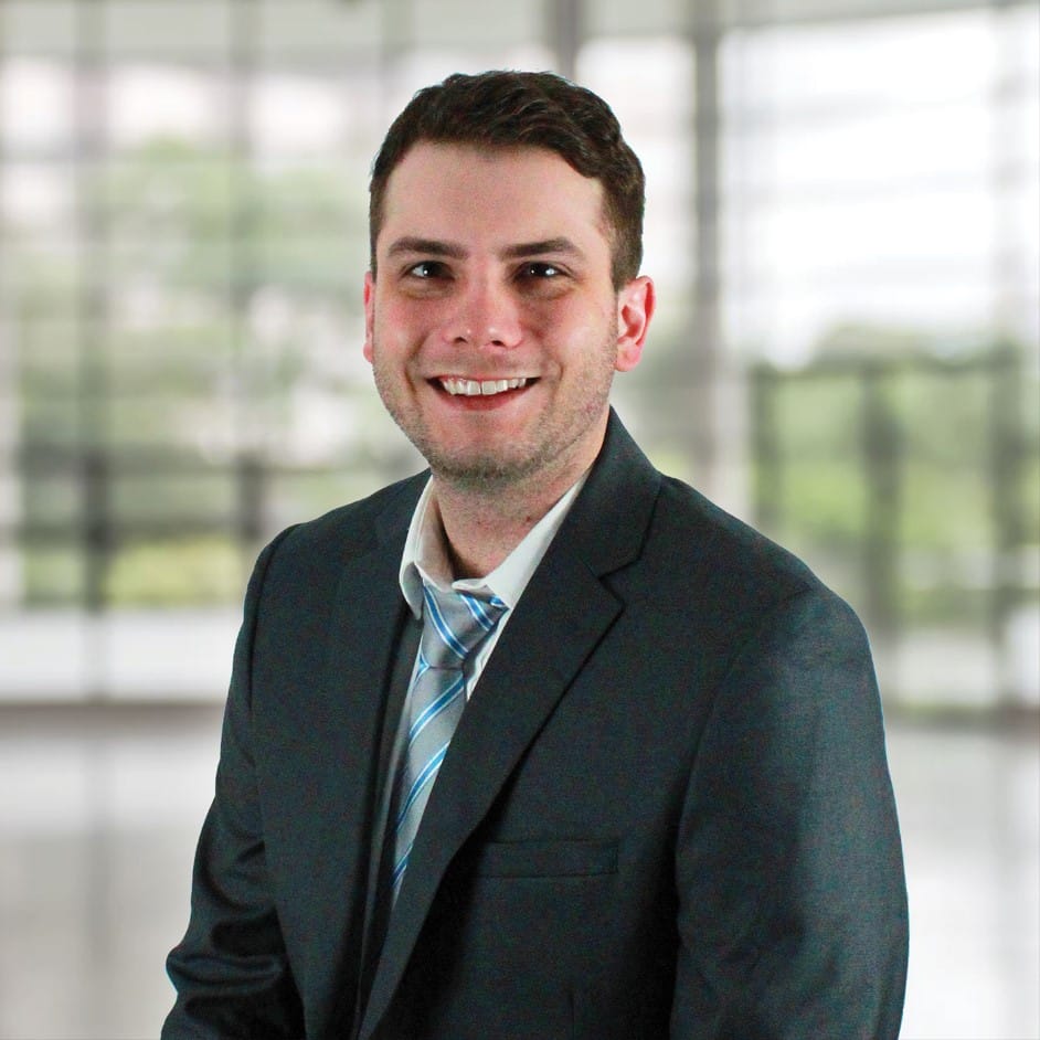 Austin Konschak Earns PE License